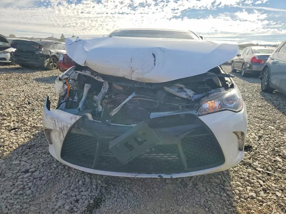 2015 TOYOTA CAMRY   
