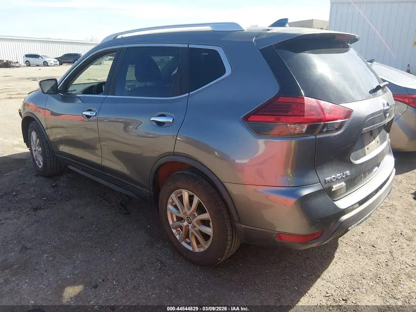 2017 NISSAN ROGUE SV