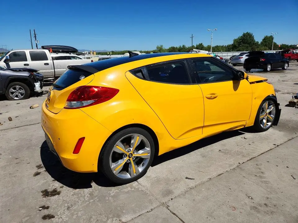 2012 HYUNDAI VELOSTER BASE  