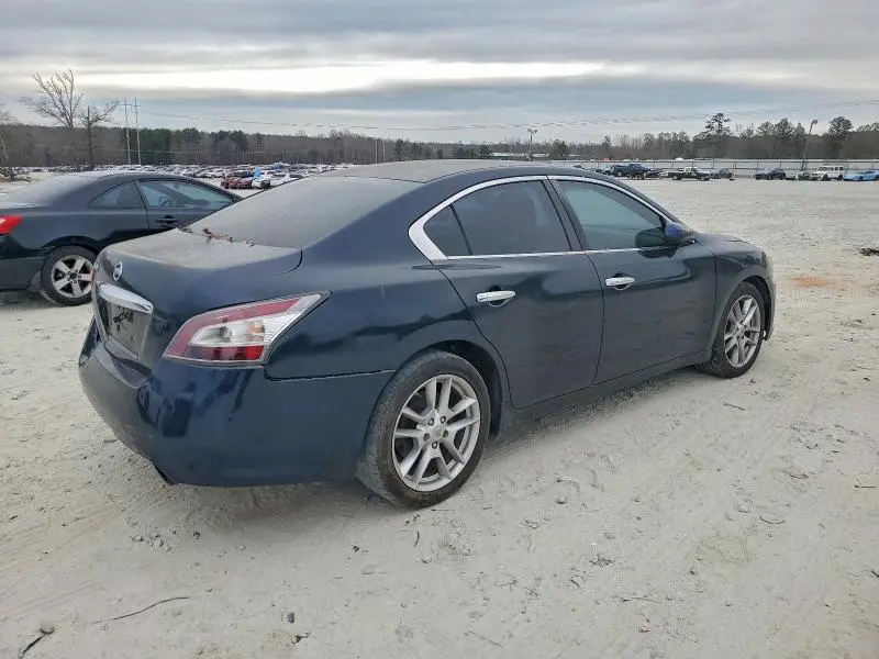 2013 NISSAN MAXIMA S  