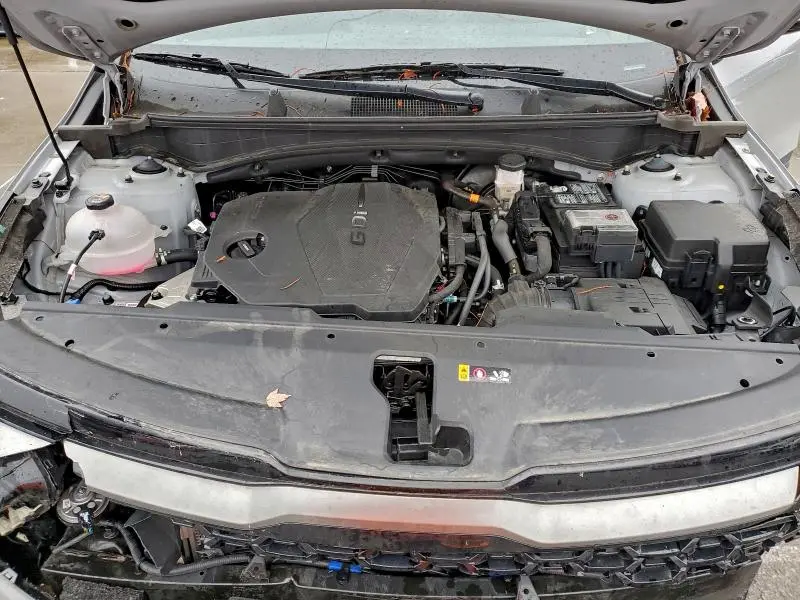 2024 KIA SPORTAGE X LINE  