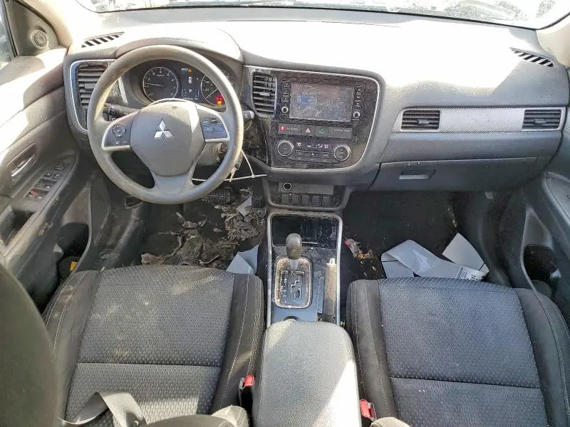 2018 MITSUBISHI OUTLANDER SE  