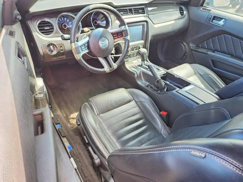 2013 FORD MUSTANG   