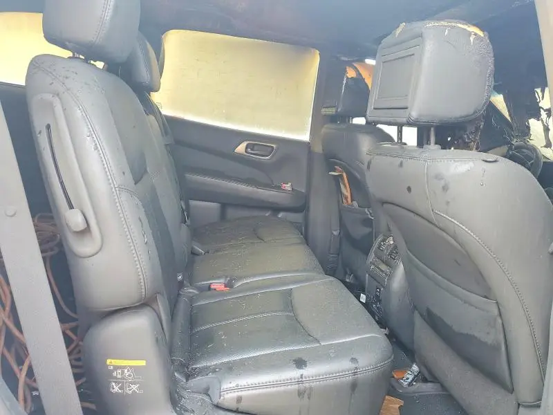 2015 NISSAN PATHFINDER S  