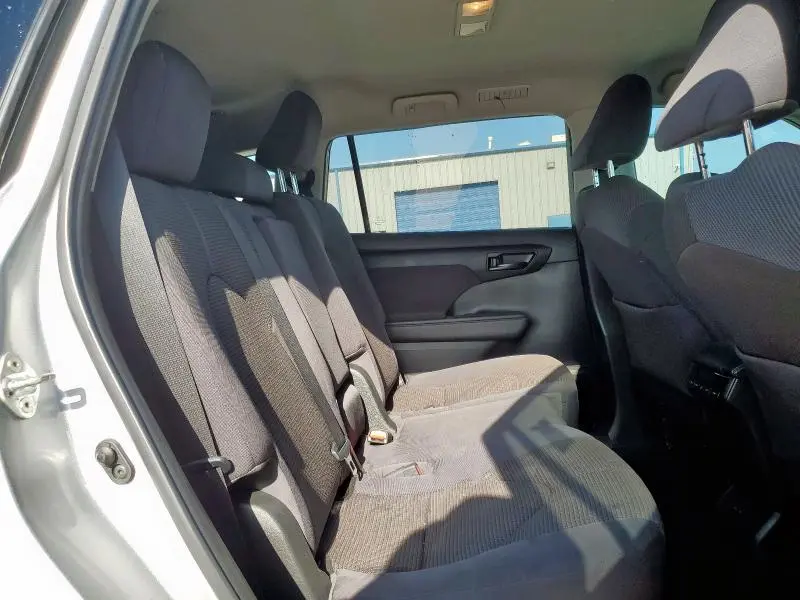 2022 TOYOTA HIGHLANDER L  