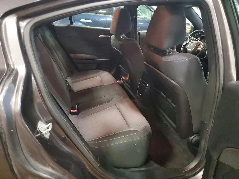2016 DODGE CHARGER SXT  
