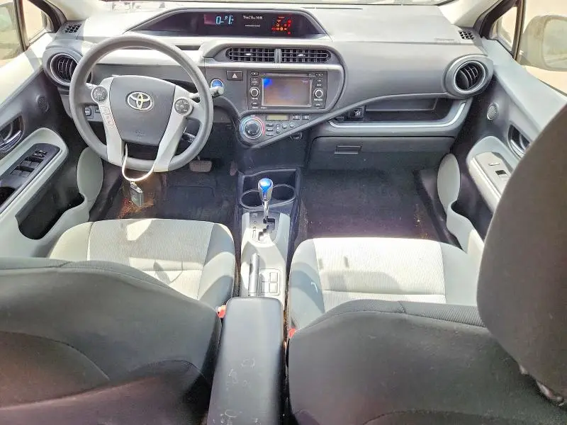 2014 TOYOTA PRIUS C THREE  