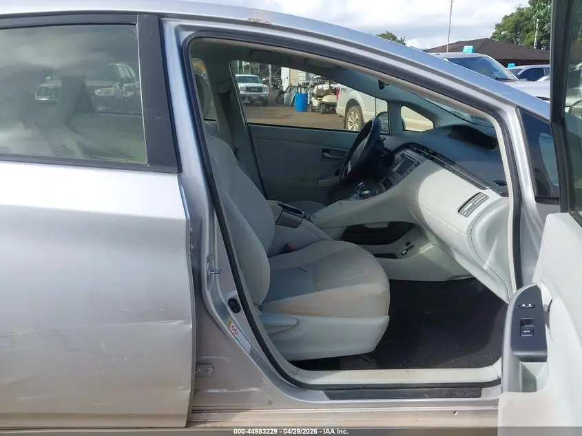 2014 TOYOTA PRIUS TWO