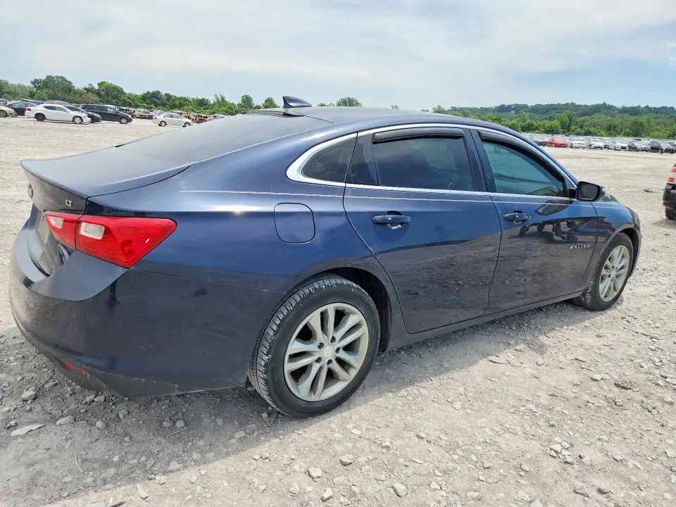 2017 CHEVROLET MALIBU LT  