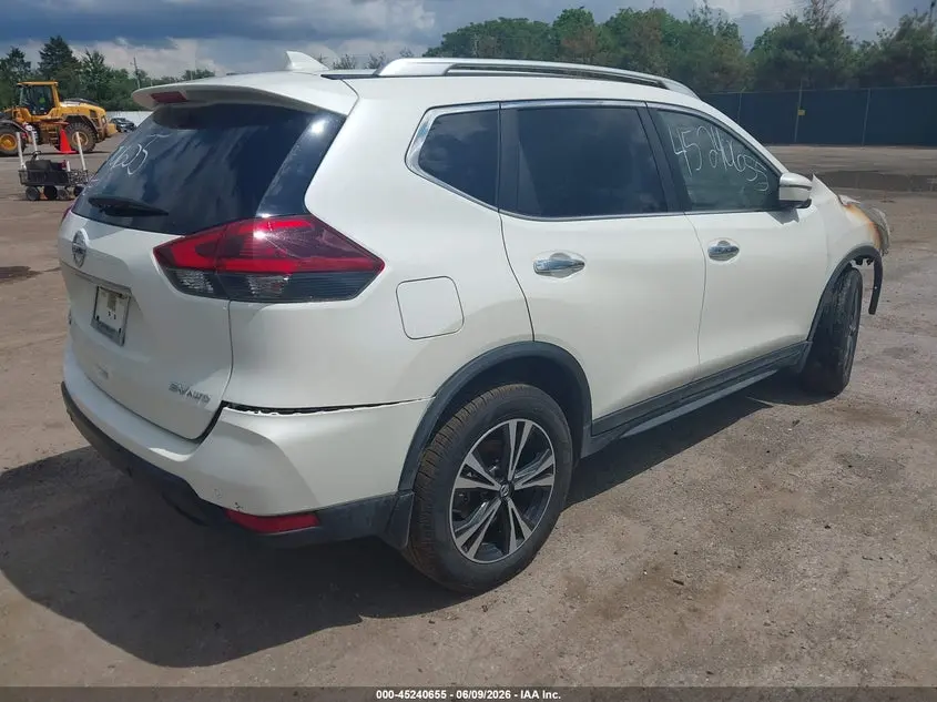 2019 NISSAN ROGUE SV