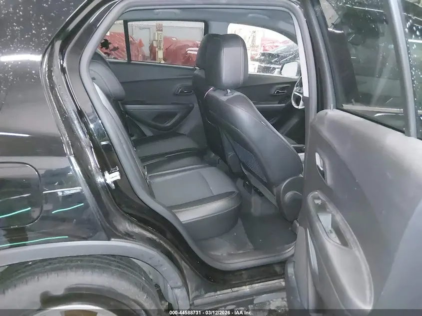 2019 CHEVROLET TRAX LT