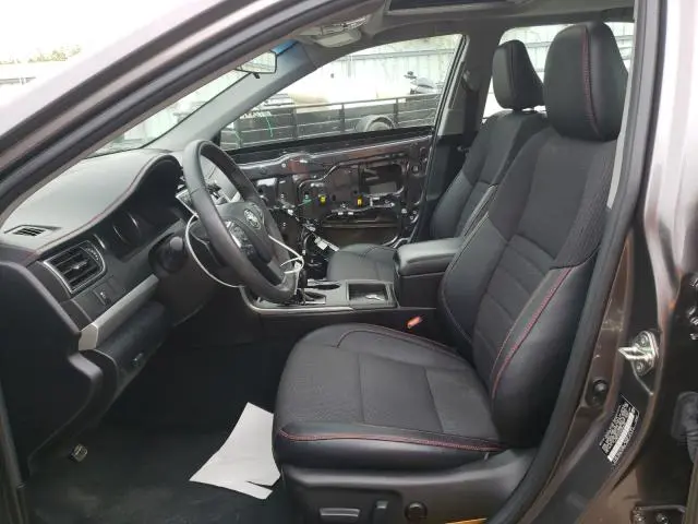 2017 TOYOTA CAMRY LE  