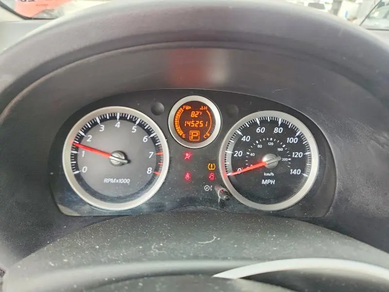 2010 NISSAN SENTRA 2.0  