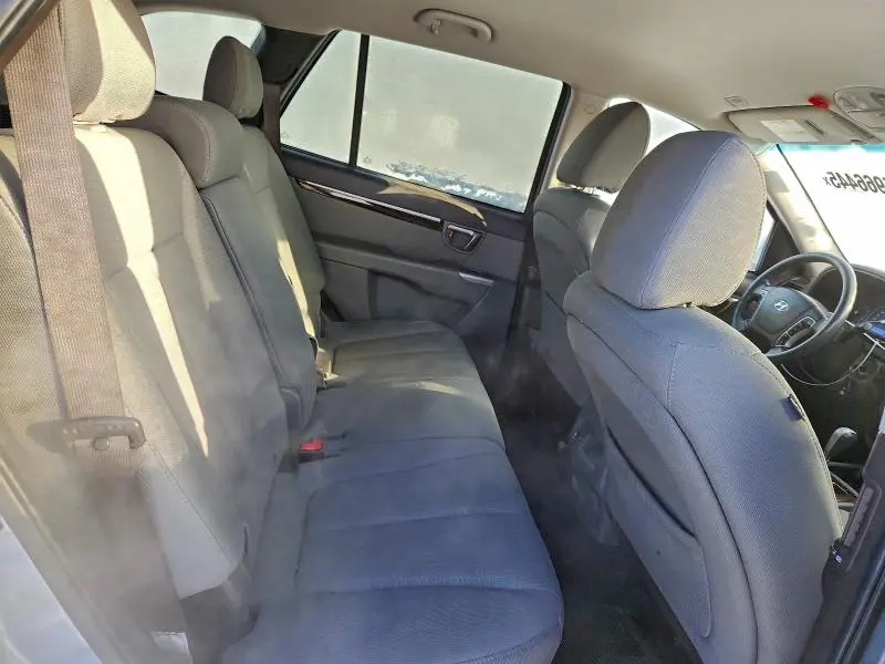 2010 HYUNDAI SANTA FE GLS  