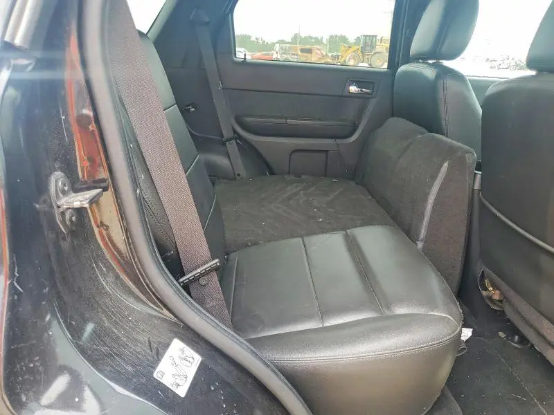 2011 FORD ESCAPE LIMITED  