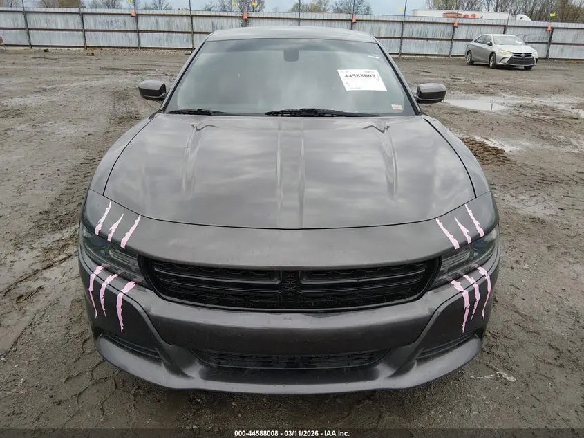2016 DODGE CHARGER SXT