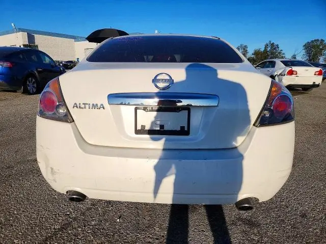 2010 NISSAN ALTIMA BASE  