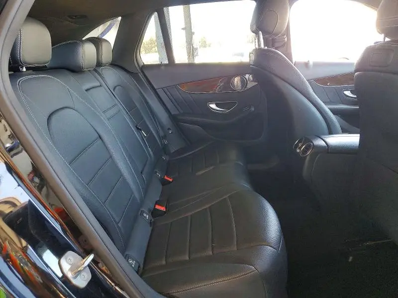 2018 MERCEDES-BENZ GLC 300  