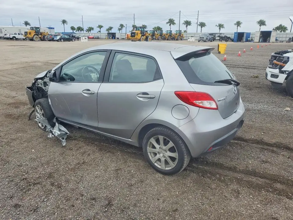 2012 MAZDA MAZDA2   