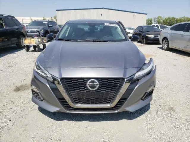 2022 NISSAN ALTIMA SR  