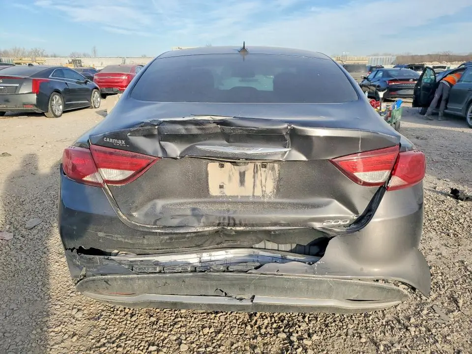 2015 CHRYSLER 200 LIMITED  