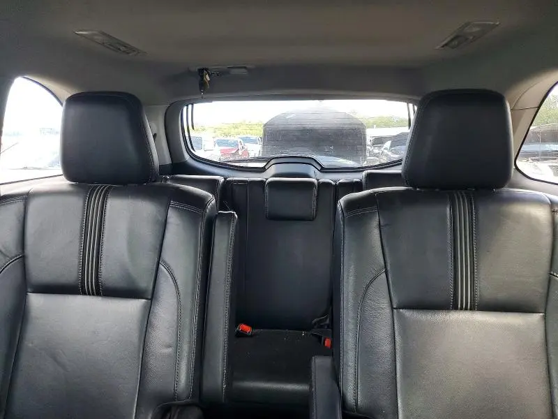 2017 TOYOTA HIGHLANDER SE  