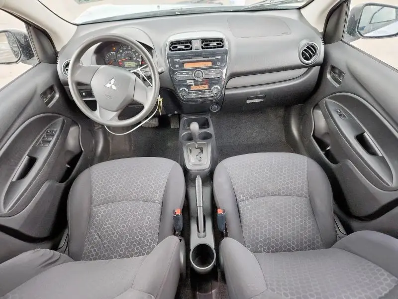 2015 MITSUBISHI MIRAGE DE  