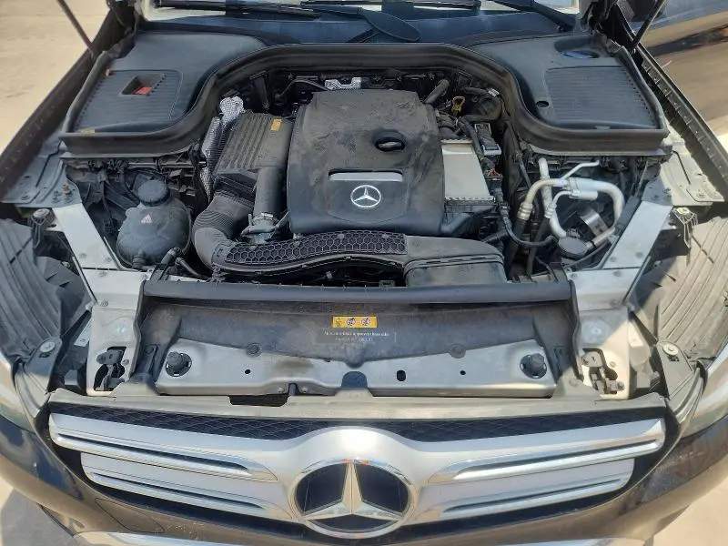2018 MERCEDES-BENZ GLC 300  