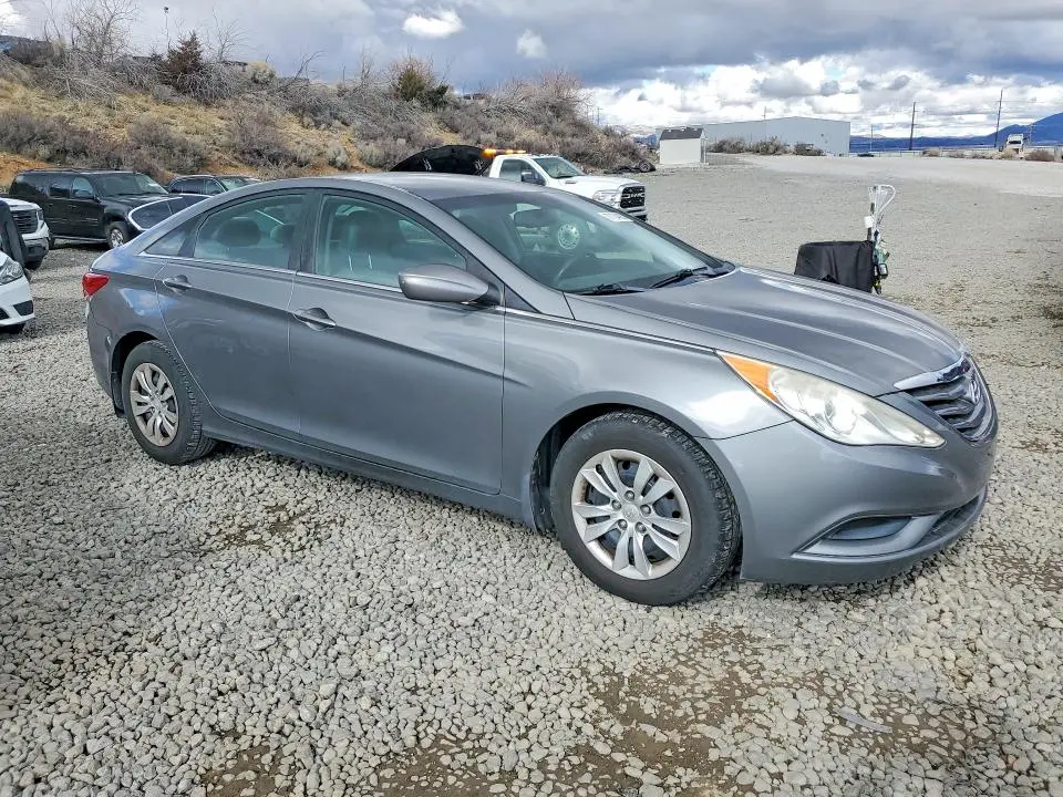 2012 HYUNDAI SONATA GLS  