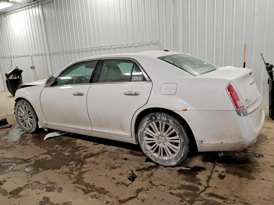 2013 CHRYSLER 300C   