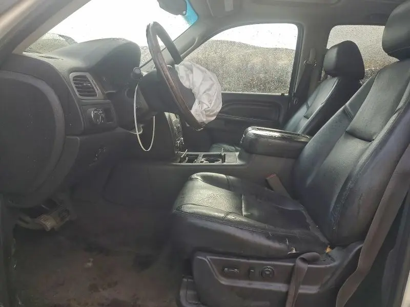 2013 GMC YUKON XL DENALI  