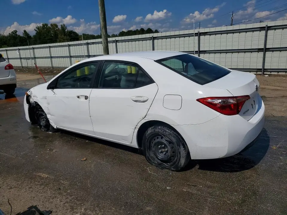 2017 TOYOTA COROLLA LE  