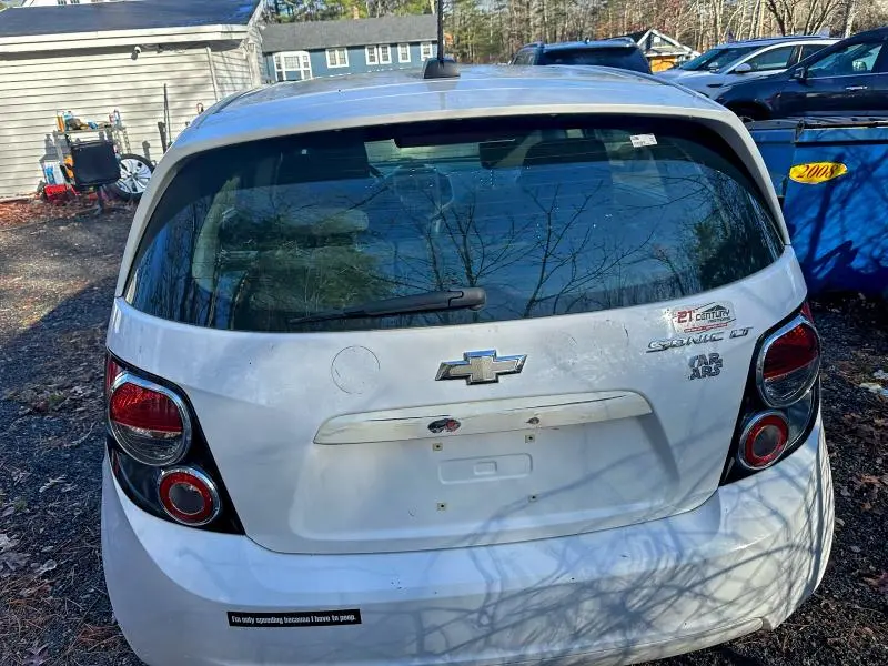 2015 CHEVROLET SONIC LT  