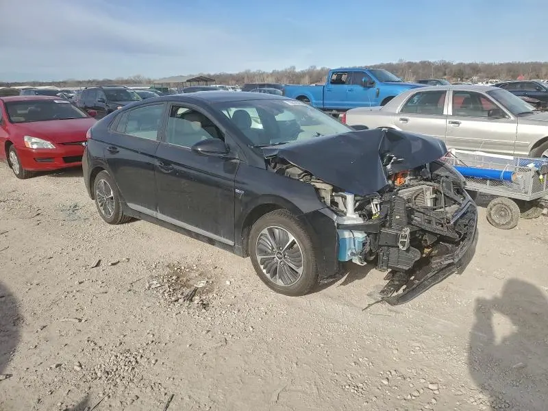 2020 HYUNDAI IONIQ SE  