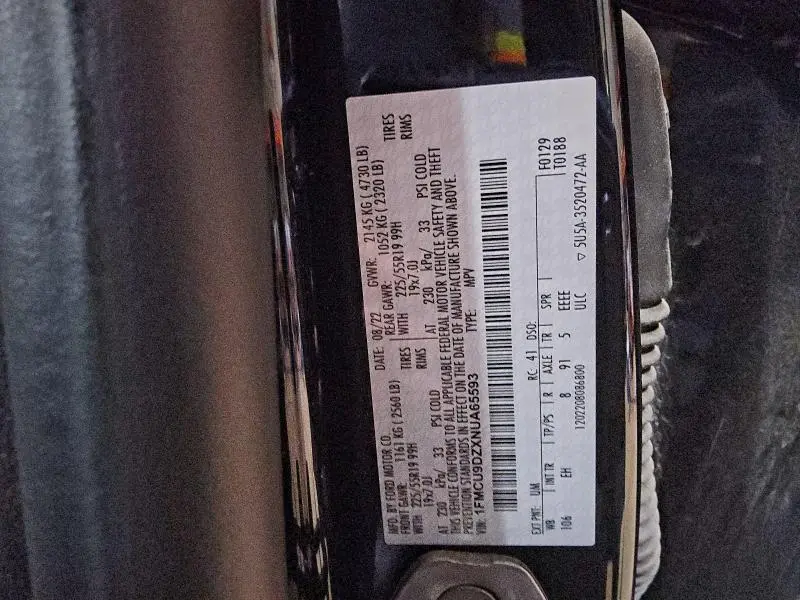 2022 FORD ESCAPE TITANIUM  