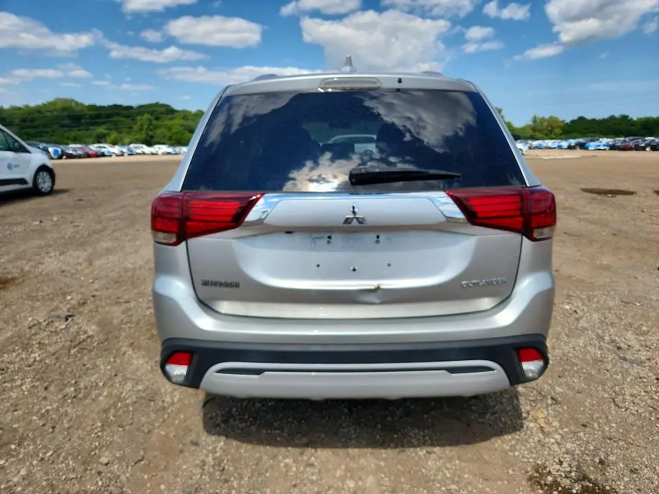 2019 MITSUBISHI OUTLANDER ES  