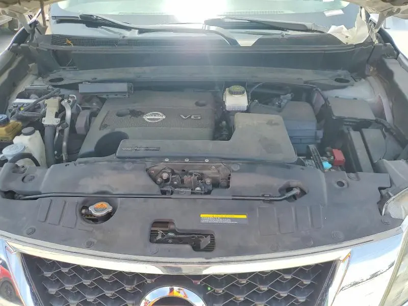 2013 NISSAN PATHFINDER S  