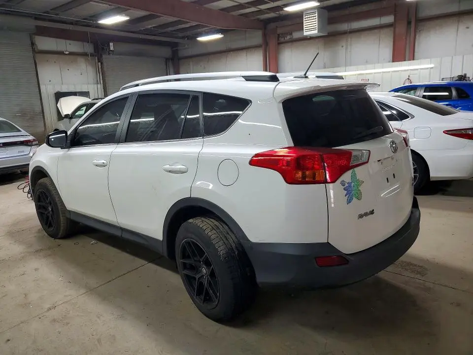 2014 TOYOTA RAV4 LE  