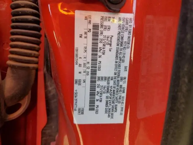 2015 FORD FOCUS SE  