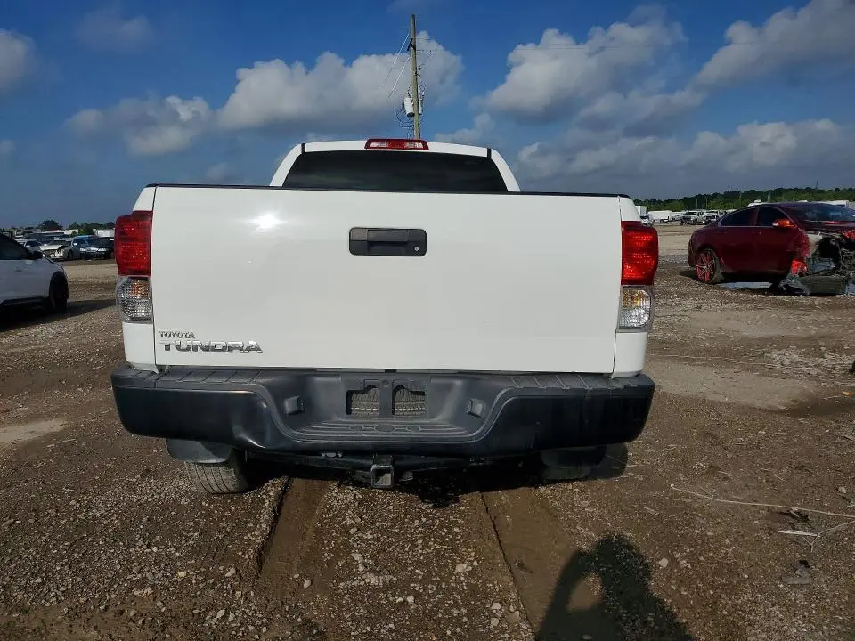 2013 TOYOTA TUNDRA DOUBLE CAB SR5  