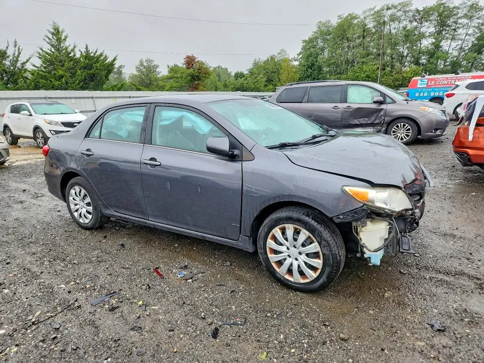 2013 TOYOTA COROLLA LE  