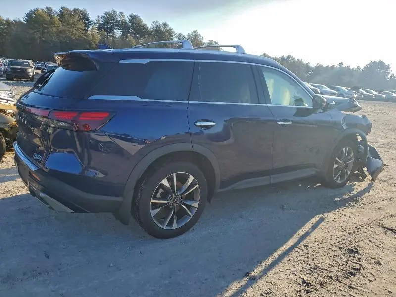 2022 INFINITI QX60 LUXE  