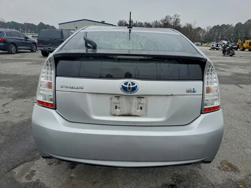 2010 TOYOTA PRIUS   