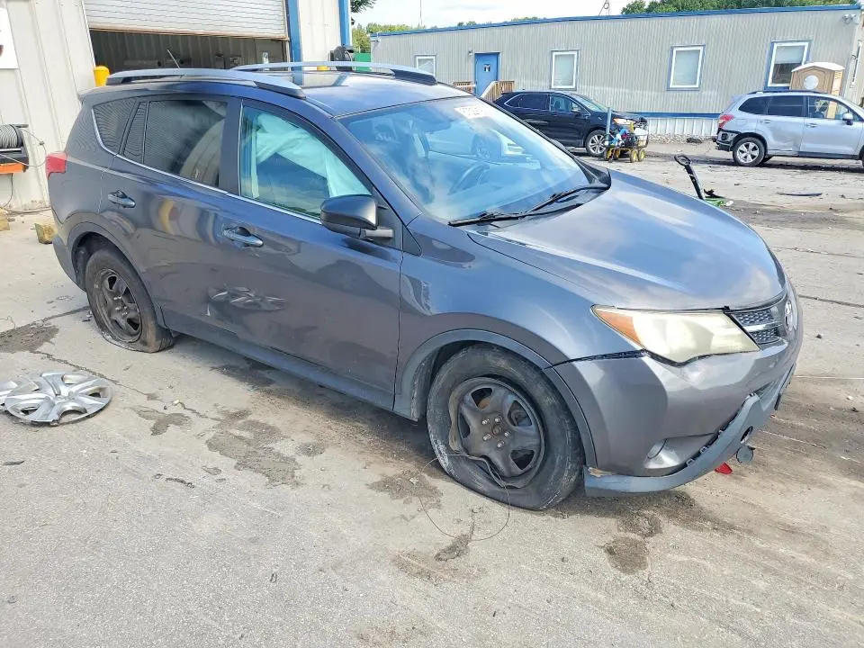 2013 TOYOTA RAV4 LE  