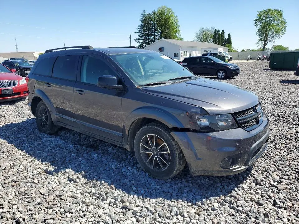 2019 DODGE JOURNEY SE  