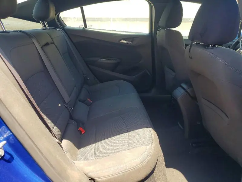 2016 CHEVROLET CRUZE LT  