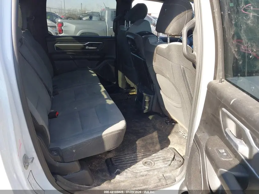 2023 RAM 1500 BIG HORN  4X2 5'7 BOX