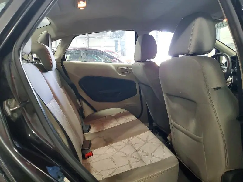 2013 FORD FIESTA SE  