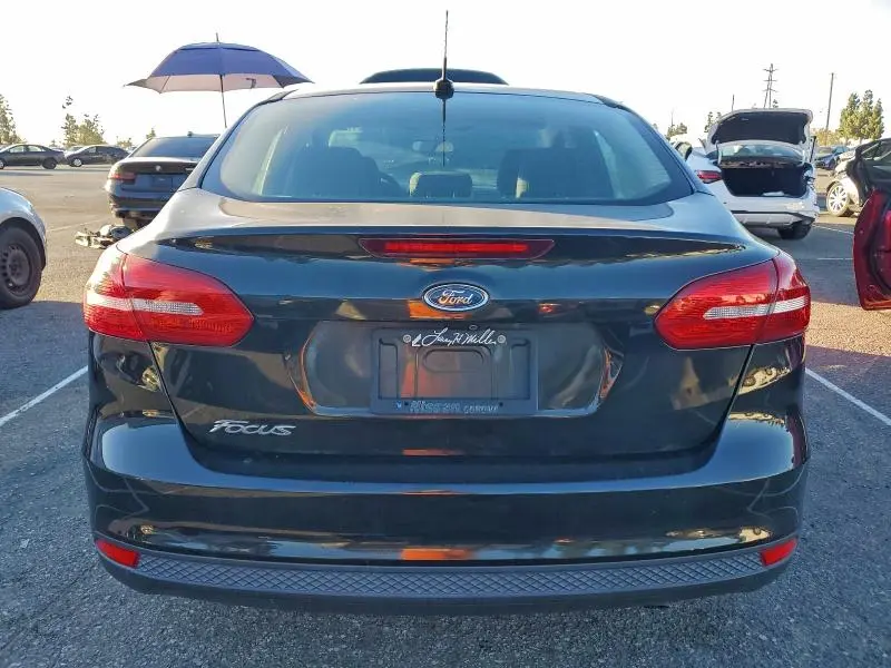 2015 FORD FOCUS S  