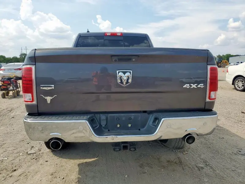 2015 RAM 1500 LARAMIE  